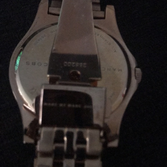 Marc Jacobs watch - Picture 7 of 8